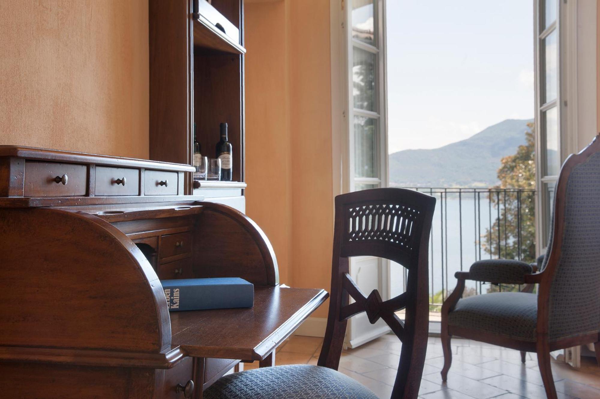 Relais Villa Margherita Oggebbio Exterior photo