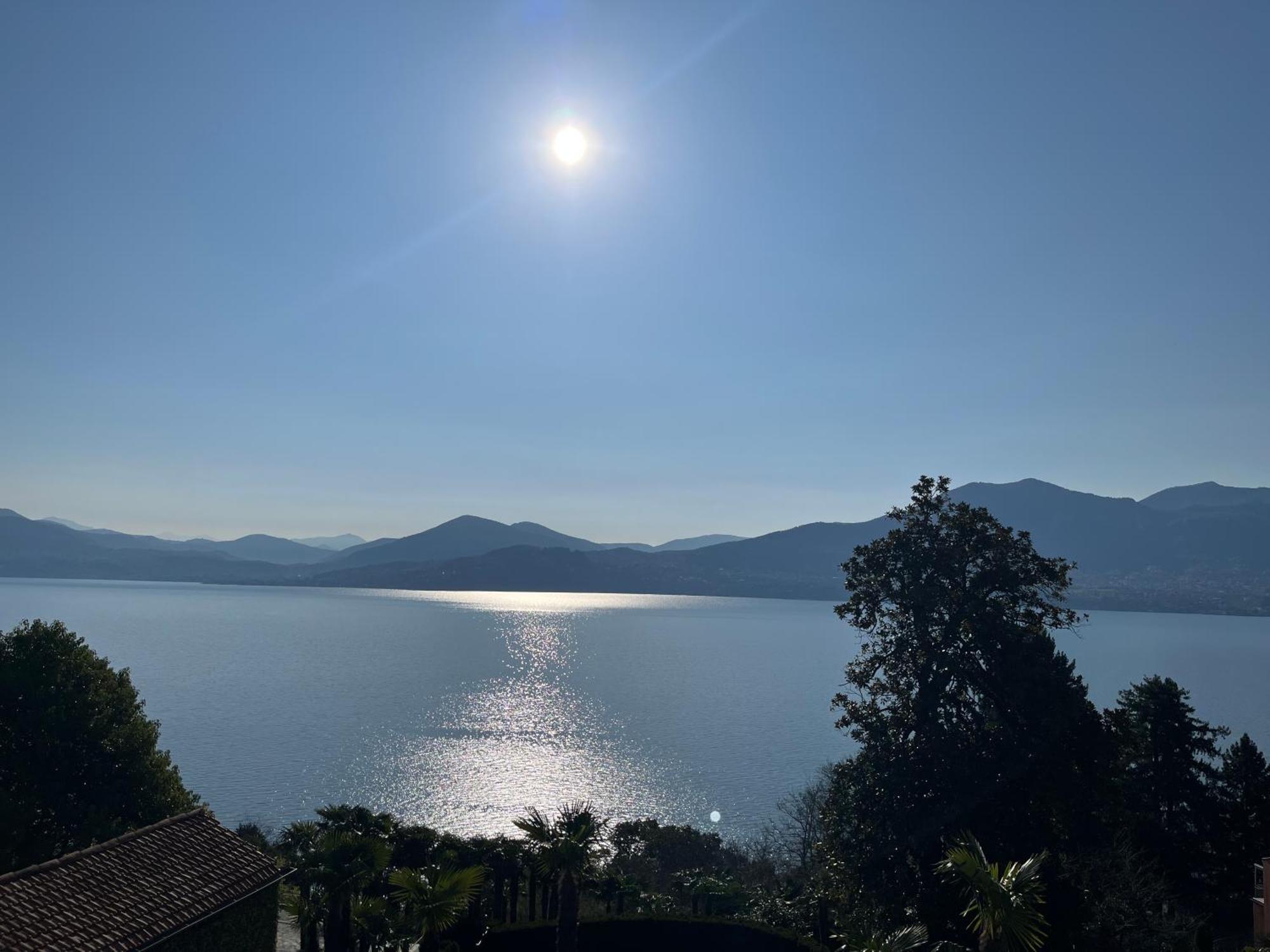 Relais Villa Margherita Oggebbio Exterior photo