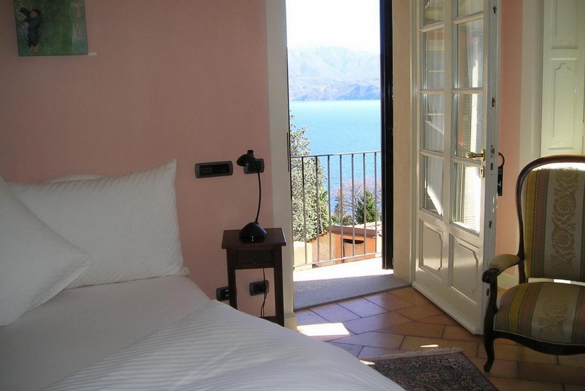 Relais Villa Margherita Oggebbio Exterior photo